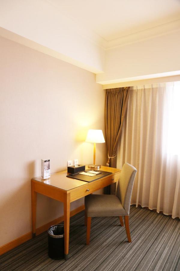 Fushin Hotel - Đài Nam Ngoại thất bức ảnh