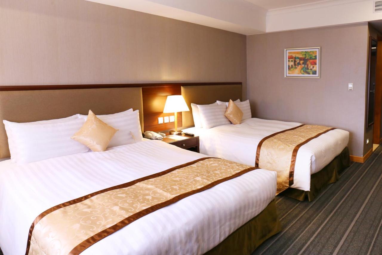 Fushin Hotel - Đài Nam Ngoại thất bức ảnh