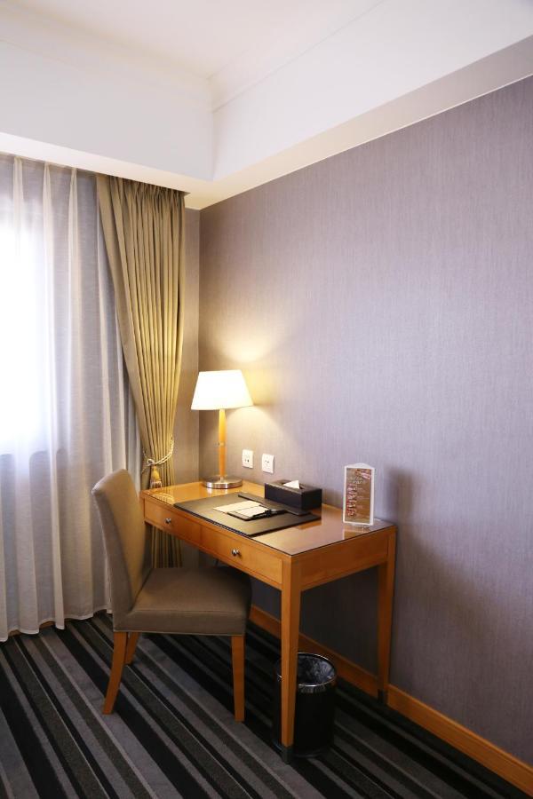 Fushin Hotel - Đài Nam Ngoại thất bức ảnh