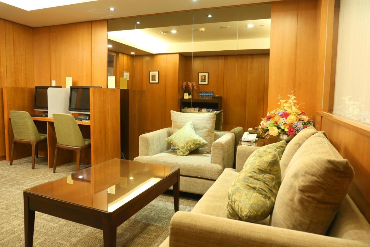 Fushin Hotel - Đài Nam Ngoại thất bức ảnh