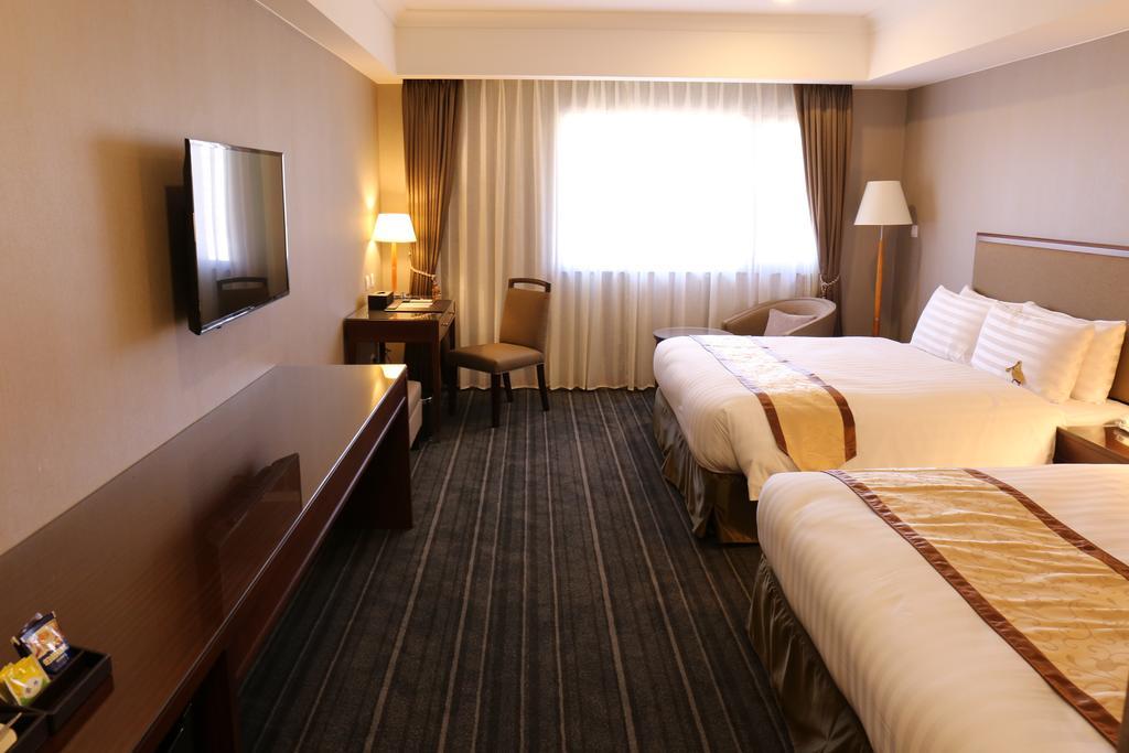 Fushin Hotel - Đài Nam Ngoại thất bức ảnh